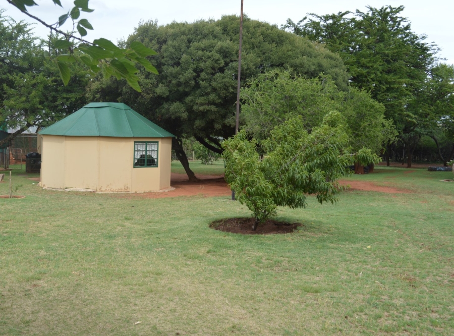 Commercial Property for Sale in Doringkruin North West